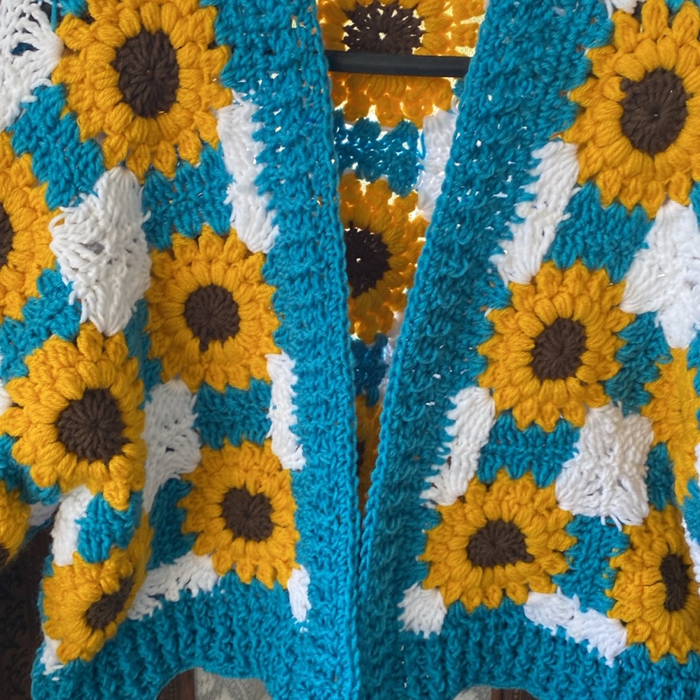 New crochet sunflower cardigan - Picture 2 of 5